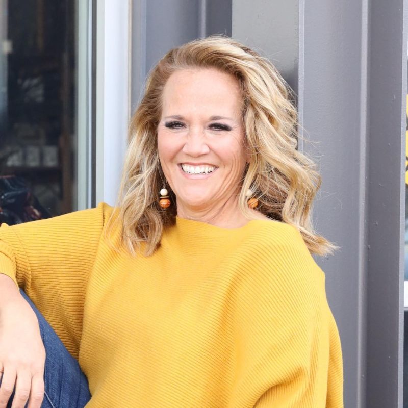 Profile photo of Shawna Bellendir